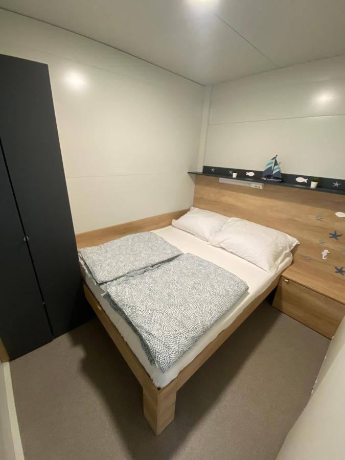 Mobile House A&A Villa Razanac Bagian luar foto